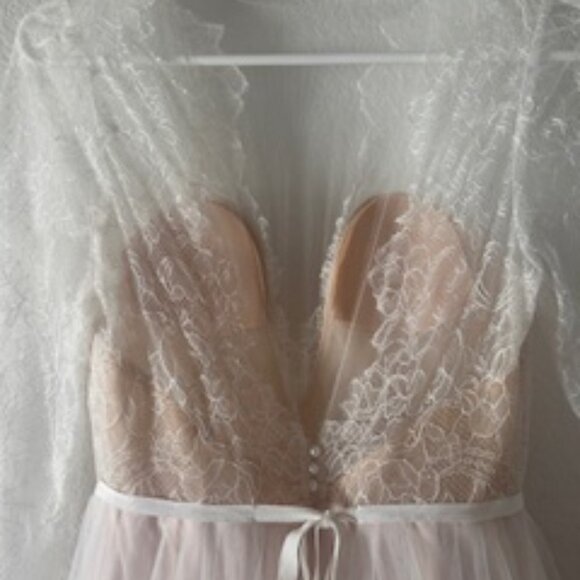Watters Rutledge BHLDN Wedding Dress - Picture 9 of 11
